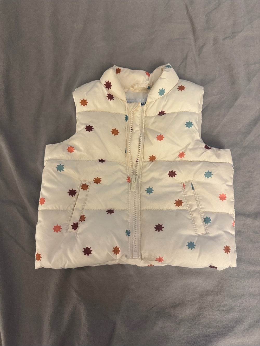 Old Navy White Puffer Vest with Multicolor Star Print